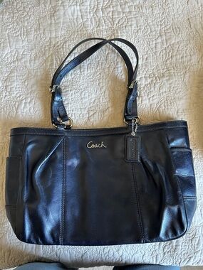 Coach Navy Blue Leather Double-Handle Shoulder Bag